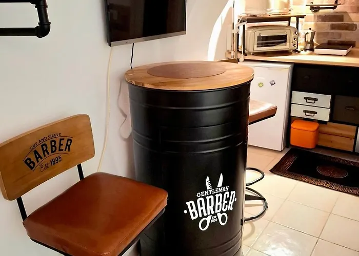 Appartement Tiny Studio, Rustic Style, Historic Center *