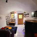 Tiny Studio, Rustic Style, Historic Center Σαν Ρέμο